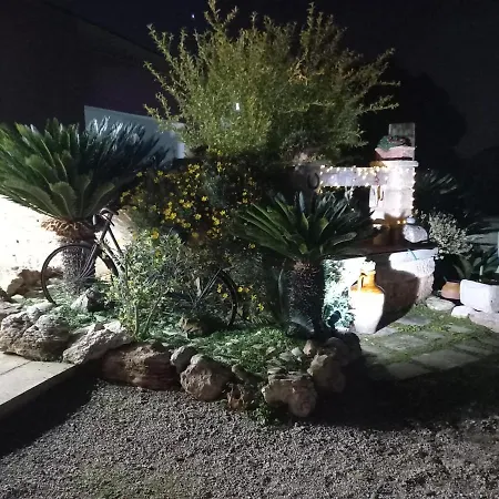 Bed & Breakfast Curti Russi