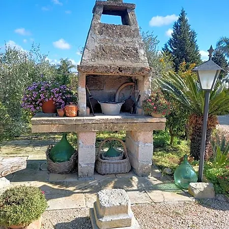 Curti Russi לינה וארוחת בוקר *